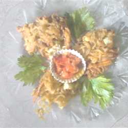 Bakwan Sayur Indomie dengan Sambal Goreng Bawang 